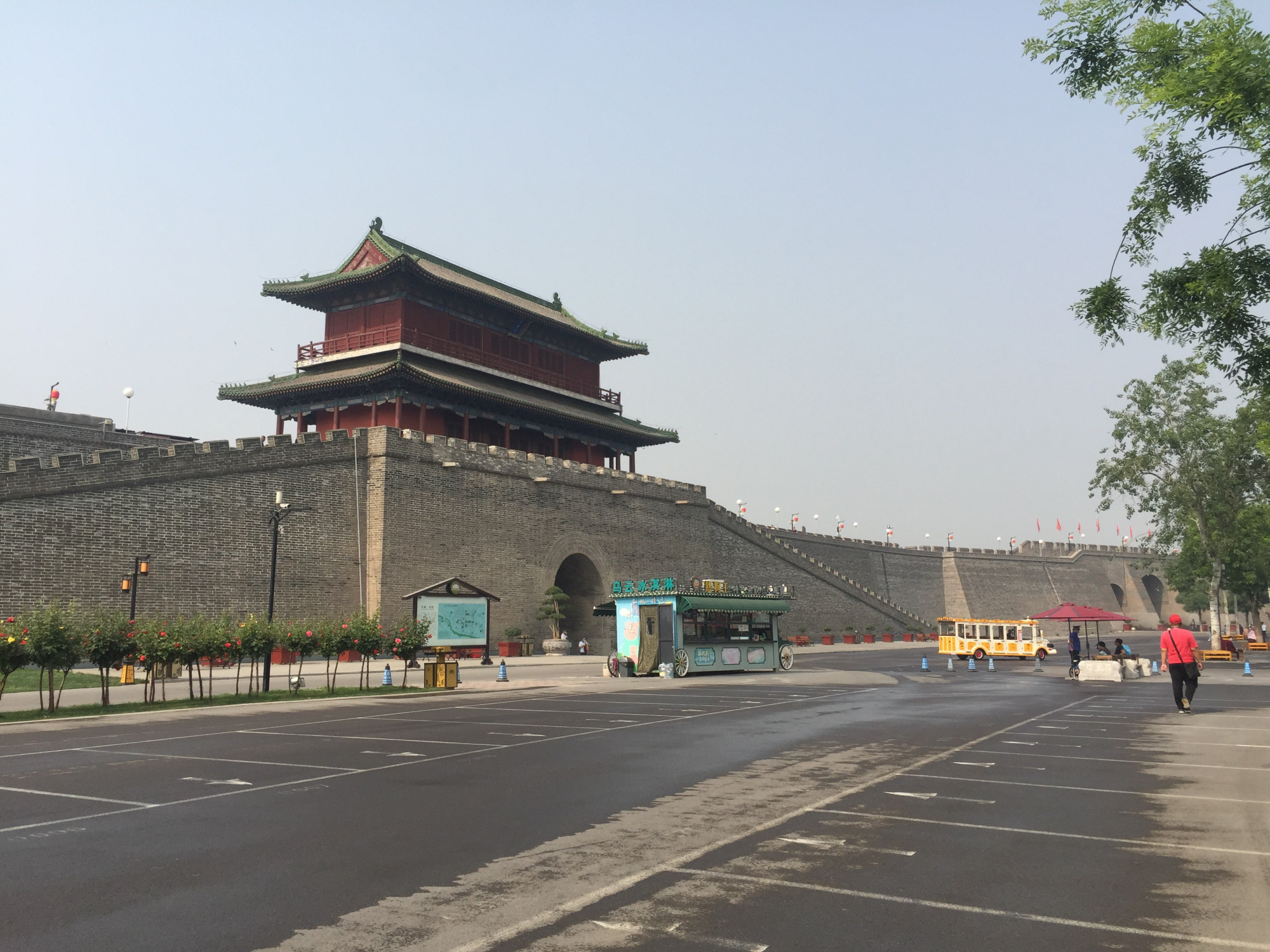组图:石家庄市正定县城南门城墙