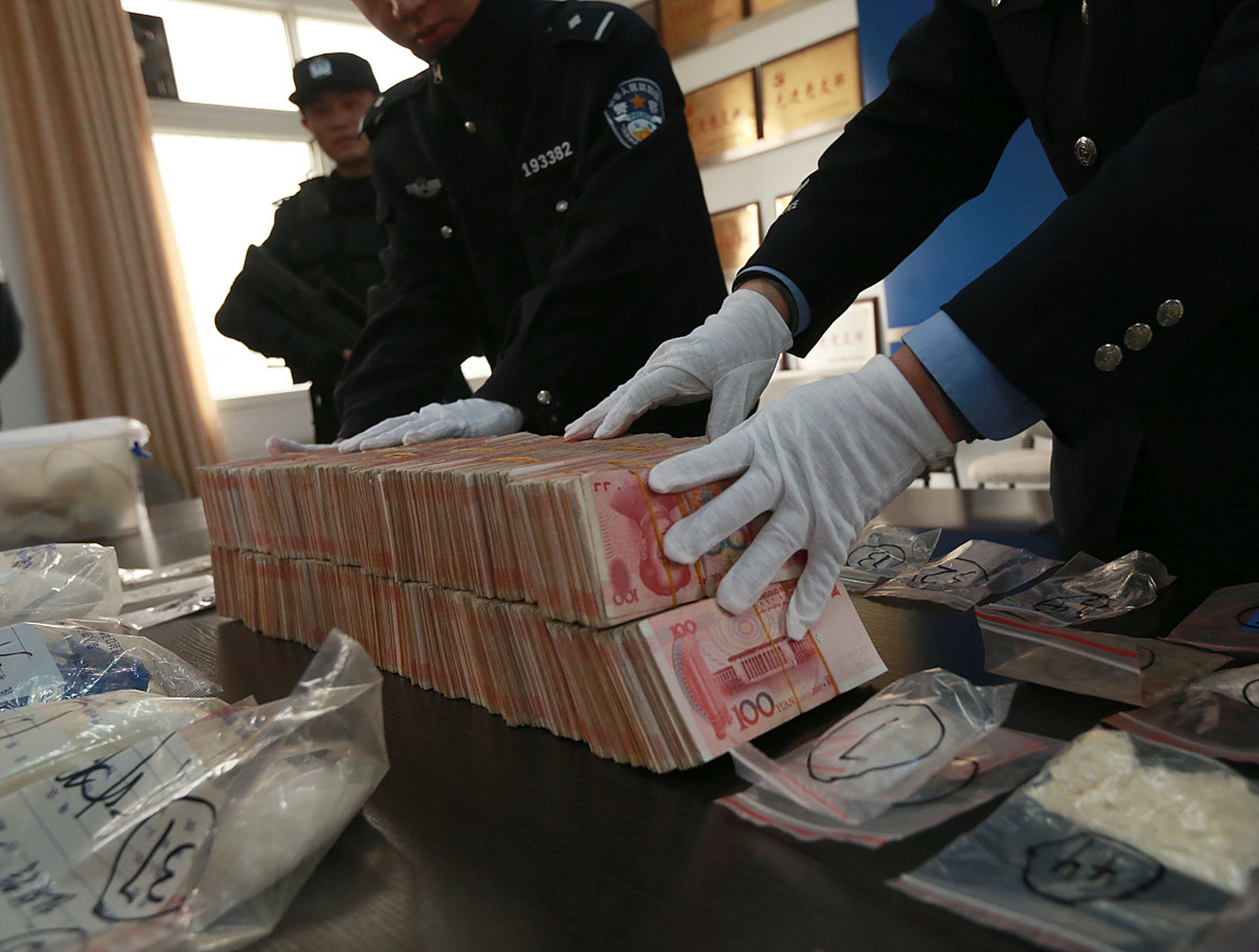 最近有一则新闻引起了广泛关注:446万无人认领,6个月后将上缴国库!