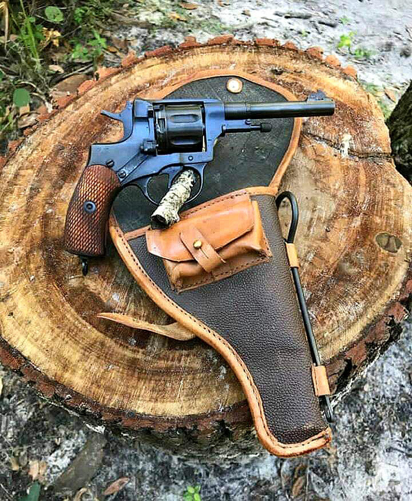 史密斯·韦森左轮手枪