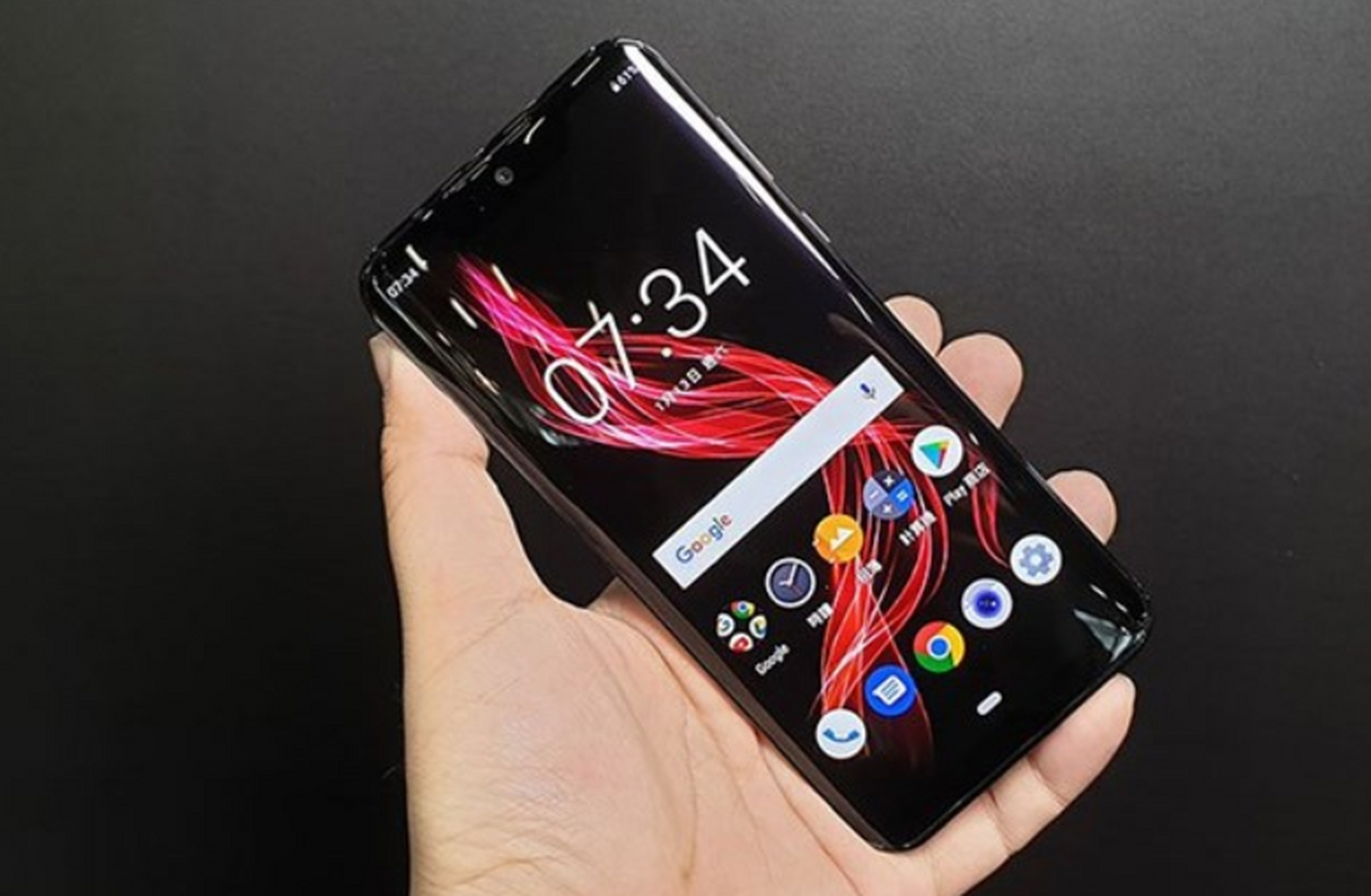 骁龙845 2k刘海屏】 夏普在中国台湾发布oled手机夏普aquos zero,采用