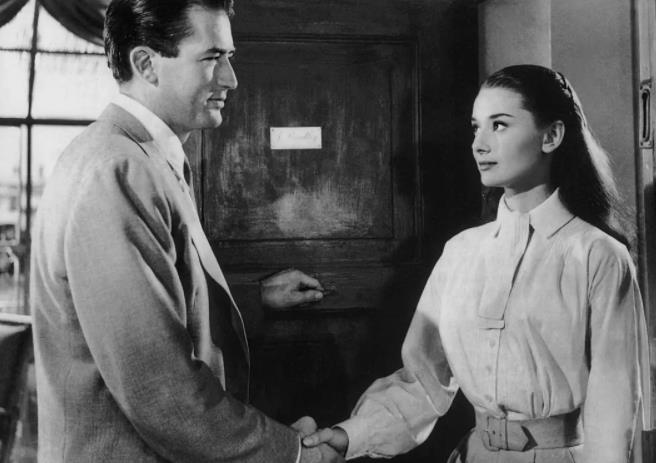 《现代启示录》越战期间,美军情报官员威尔德上尉奉命除掉库尔兹上校.