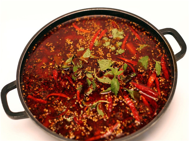 想吃红油火锅,教你锅底料的做法,看一遍就能学会,香辣又美味