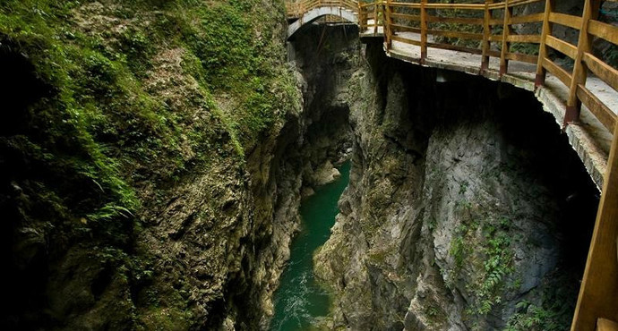 細數風景甚好的旅遊景點,肇慶鼎湖山景區,銅仁大峽谷自然也在其中