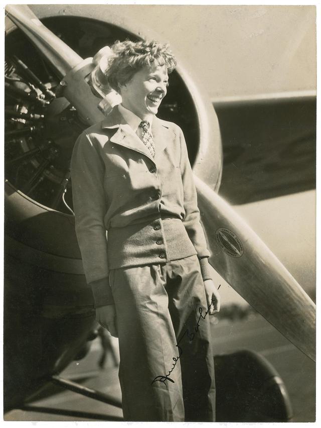 美女飞行空中禁地,却神秘失踪80年,一块碎片解开兰兔仗