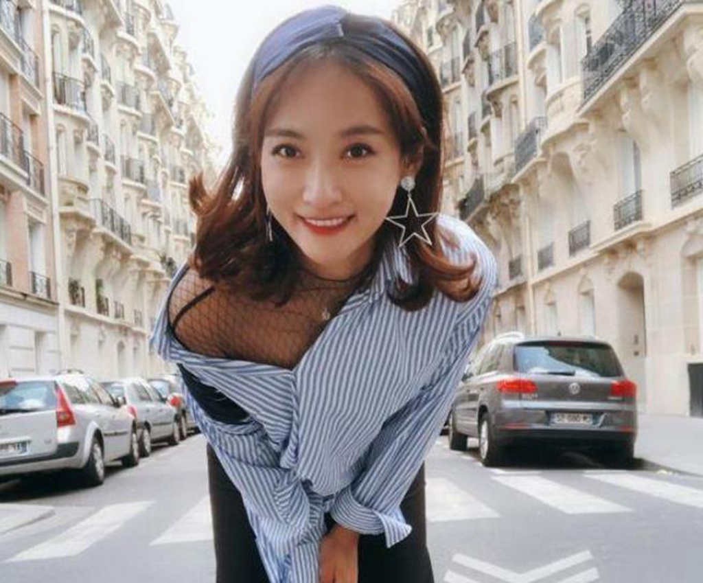 篮球女神石一童,因像江疏影而走红,坐拥百万粉丝,31岁美出天际
