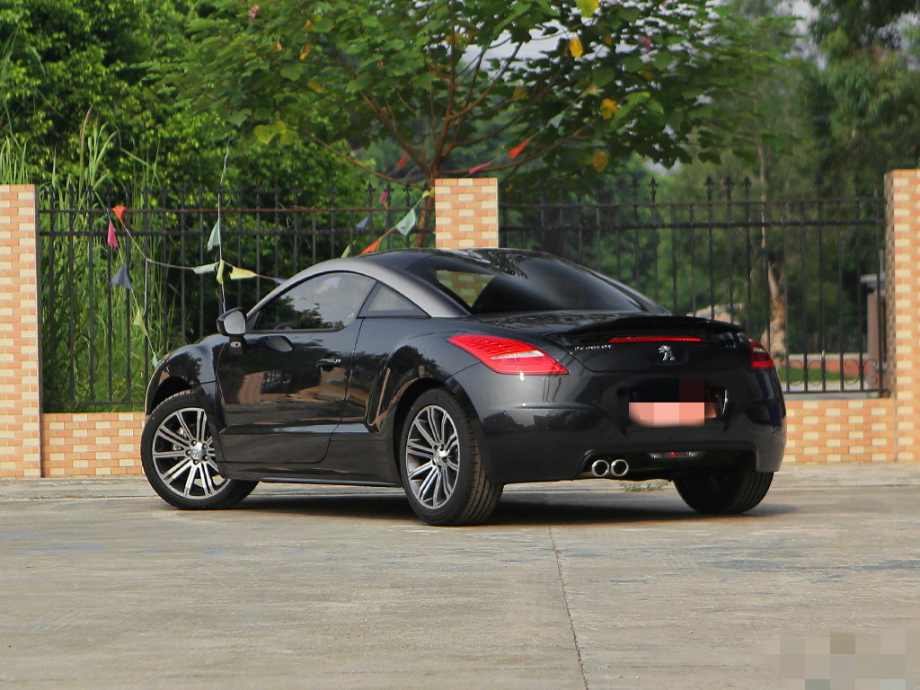 领你欣赏东风标致rcz的霸气外观