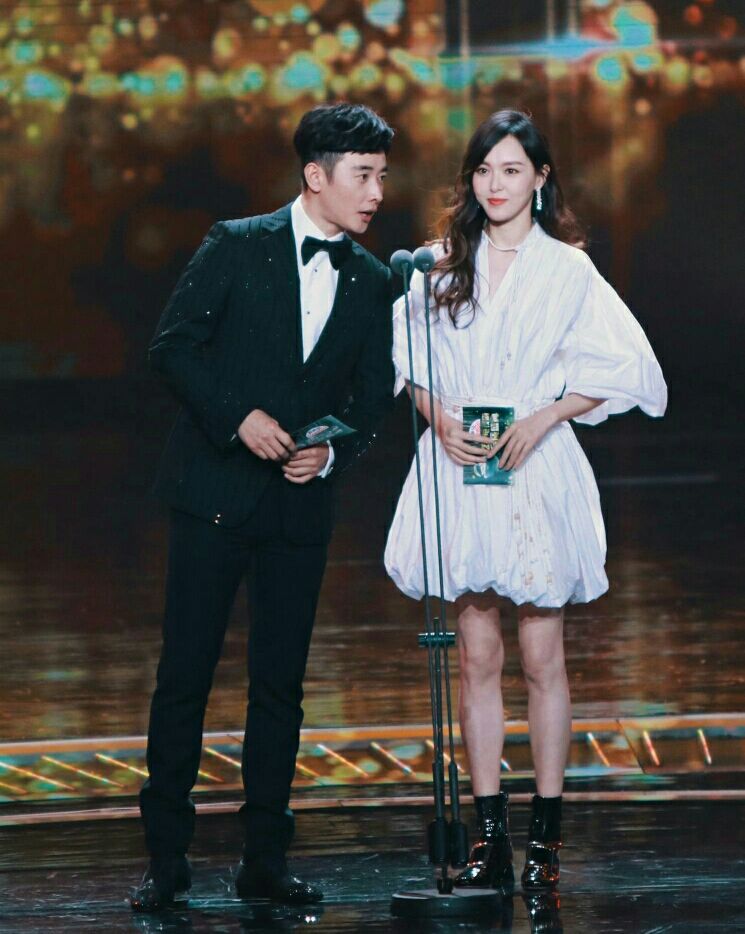 唐嫣胖了,杨烁微博艾特她让她少吃点,网友:罗晋不允许!