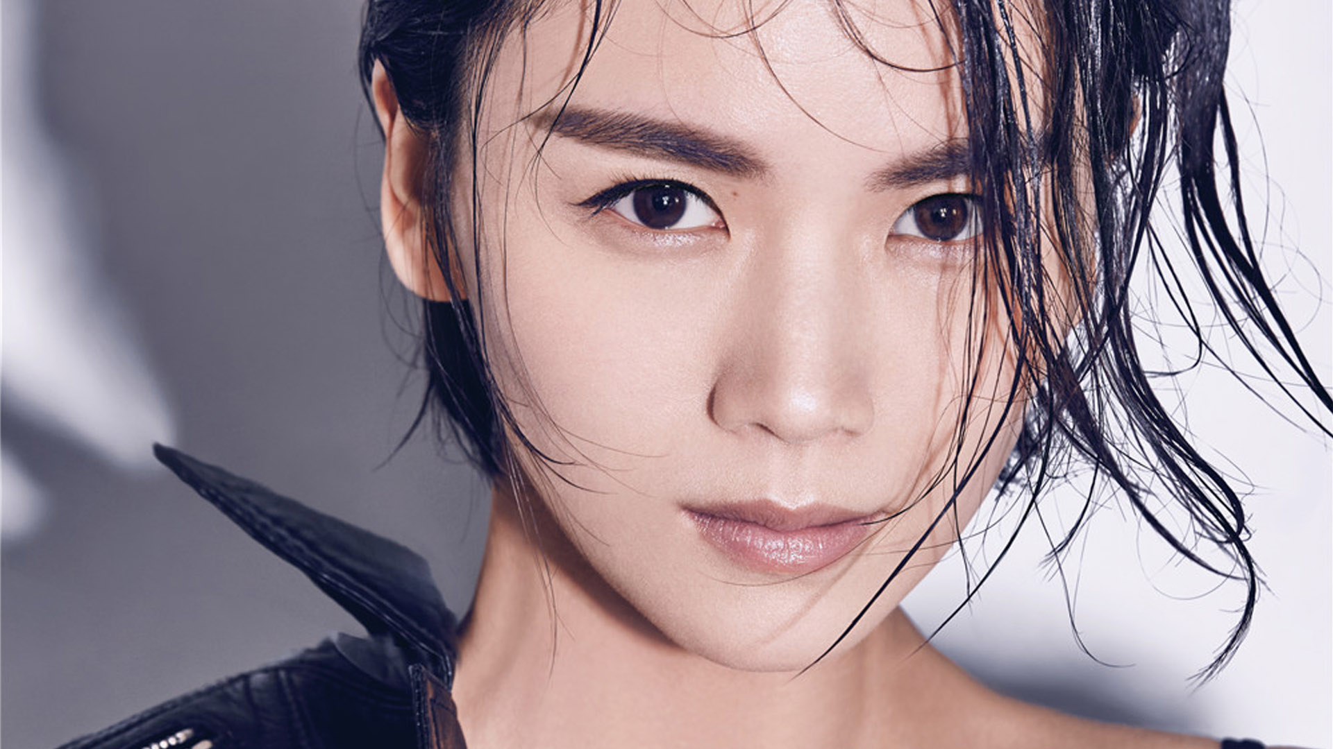 曹曦文否认抢赵丽颖的戏,自嘲38线艺人,被曝光真实身份遭打脸!