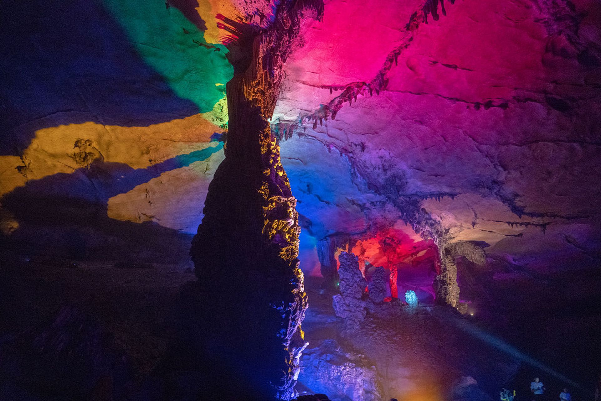 江口芙蓉洞图片