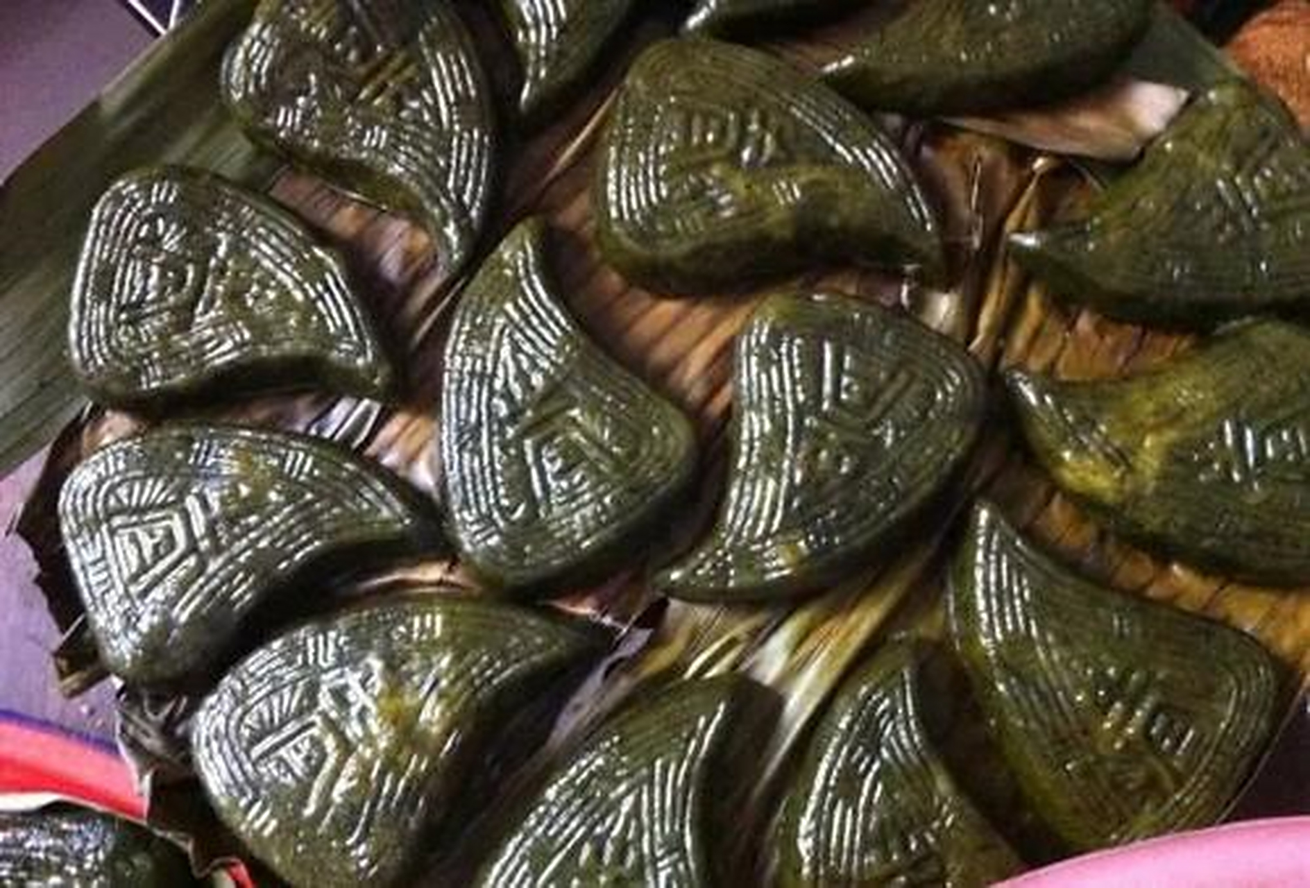 新年味# #春节美食大赏#鼠曲粿(guǒ)也称茨壳粿,广东潮汕地区传统