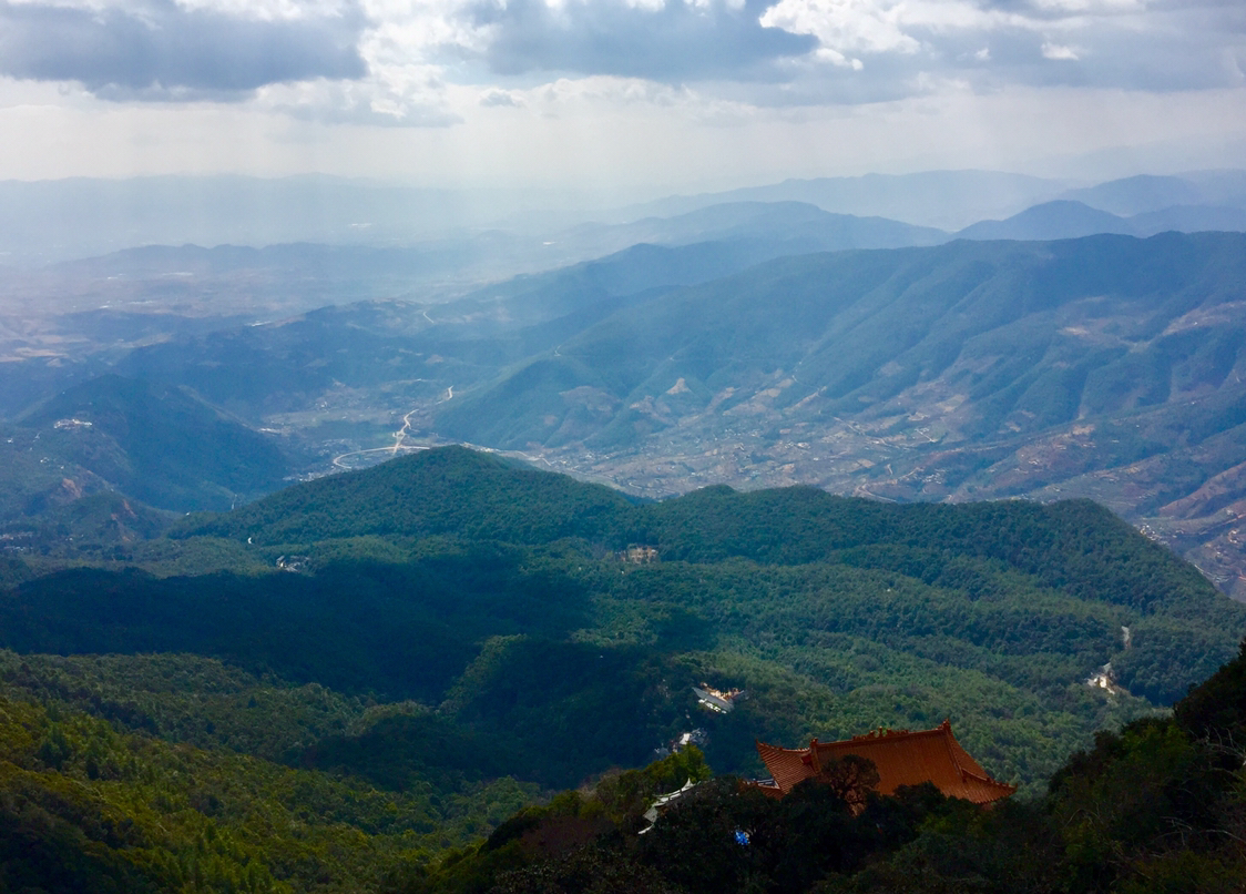 佛系旅游目的地鸡足山,充满能量和信仰的灵山