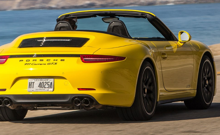 保时捷911 cabriolet:造型美观,是理想的敞篷车