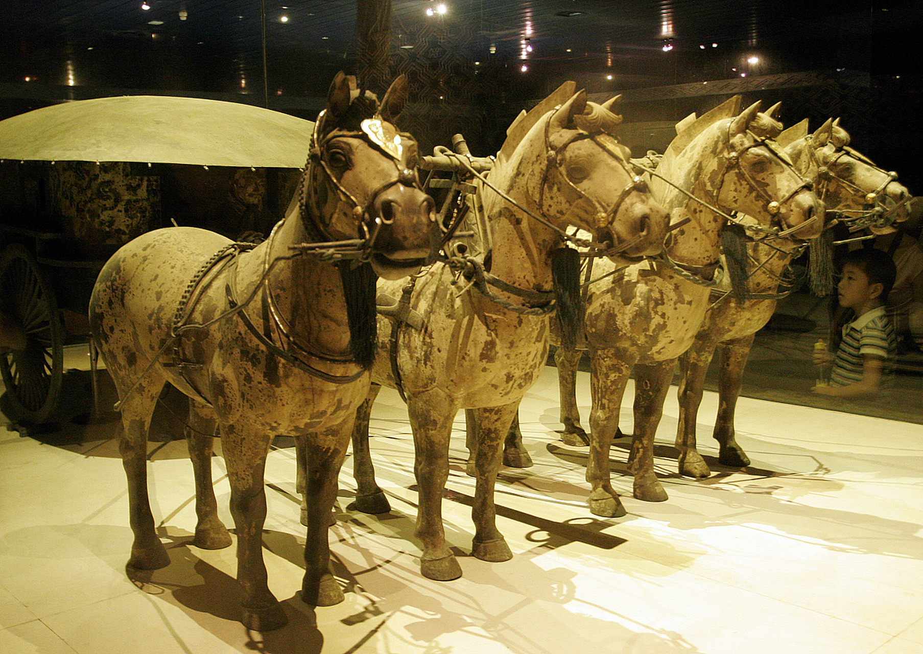 秦始皇兵马俑,位于中国陕西省西安市临潼区,是秦始皇陵的一部分,被誉