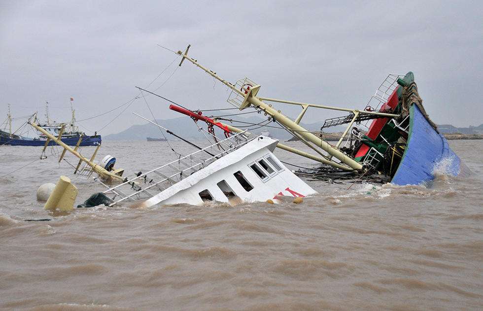 贵州六盘水翻船图片
