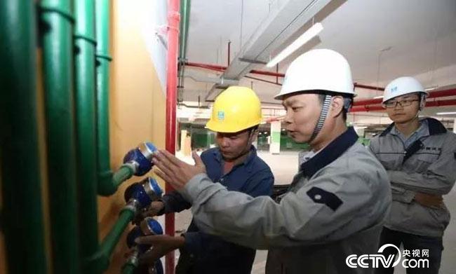 "【中国梦实践者】梁跃辉:爱"较真"的"铁裁缝""