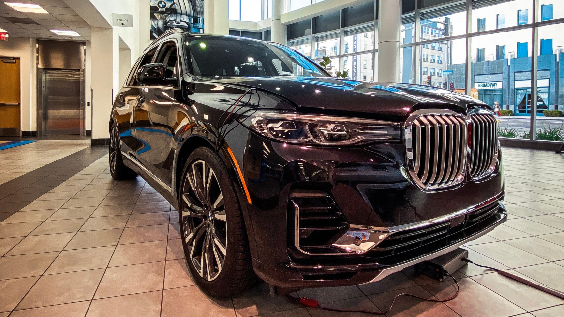 全新宝马x7 xdrive50i售价在162.8万