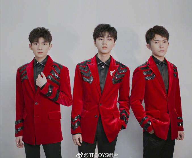 2022春晚TFBOYS图片