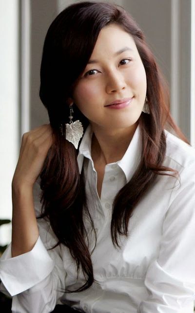 名人诞辰:韩国女演员一一金荷娜