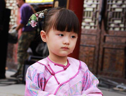 甄嬛传温宜公主长大了,现在11岁的她,拥有"被上帝亲吻过的脸"