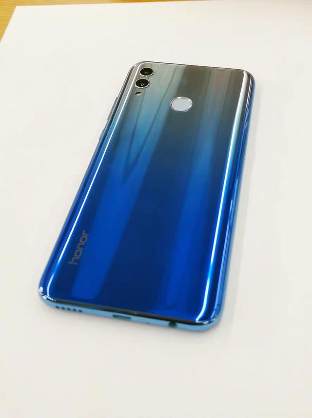 荣耀8x 畅享9plus 荣耀10青春版 看似竞争实则互补