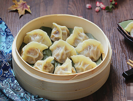 猪肉白萝卜蒸饺,和面用冷水还是热水?做对了,饺子柔软有劲道