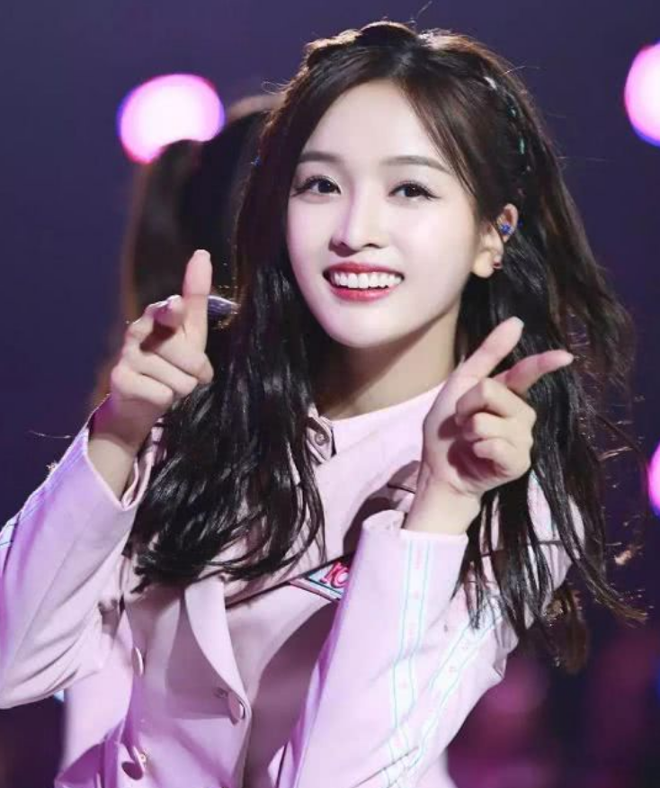 还有吴宣仪的彩色橡皮圈,糟糕,是心动的感觉!