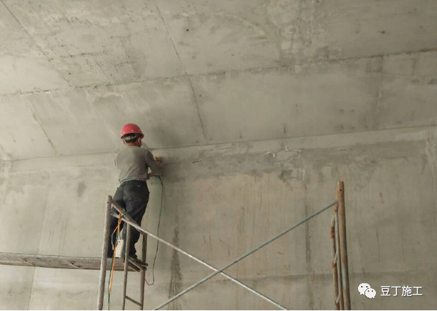 建筑混凝土色差大怎么办?用这种方法处理,一般都看不出来