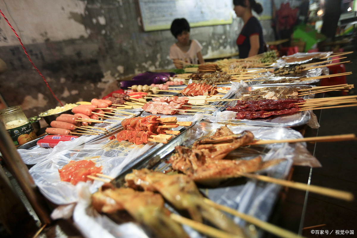 最适合摆地摊的小吃店(最适合摆地摊的小吃店名)
