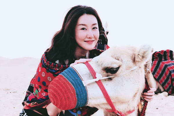 疑王宝强女友私照曝光,曾点赞男方微博,马蓉该放下了