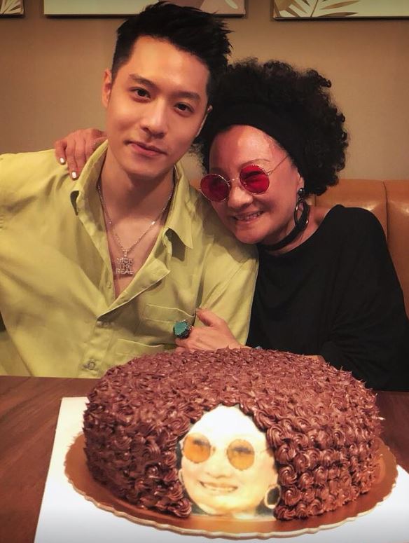 结怨7年!周汤豪街头遇宿敌,处理方式淡定,网友:情商高!