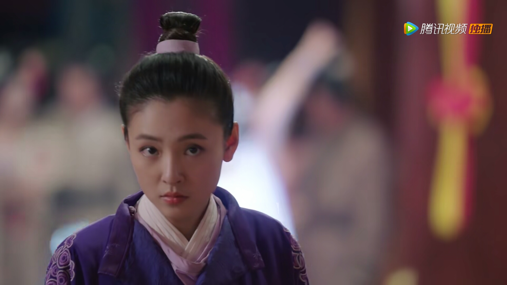 盛唐幻夜:叶远安变身蓝蝙蝠,戴尖牙笑料百出,网友:真可爱