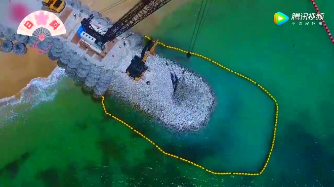 日本也建墙?填海造路工程激起民愤 市民在军事基地抗议