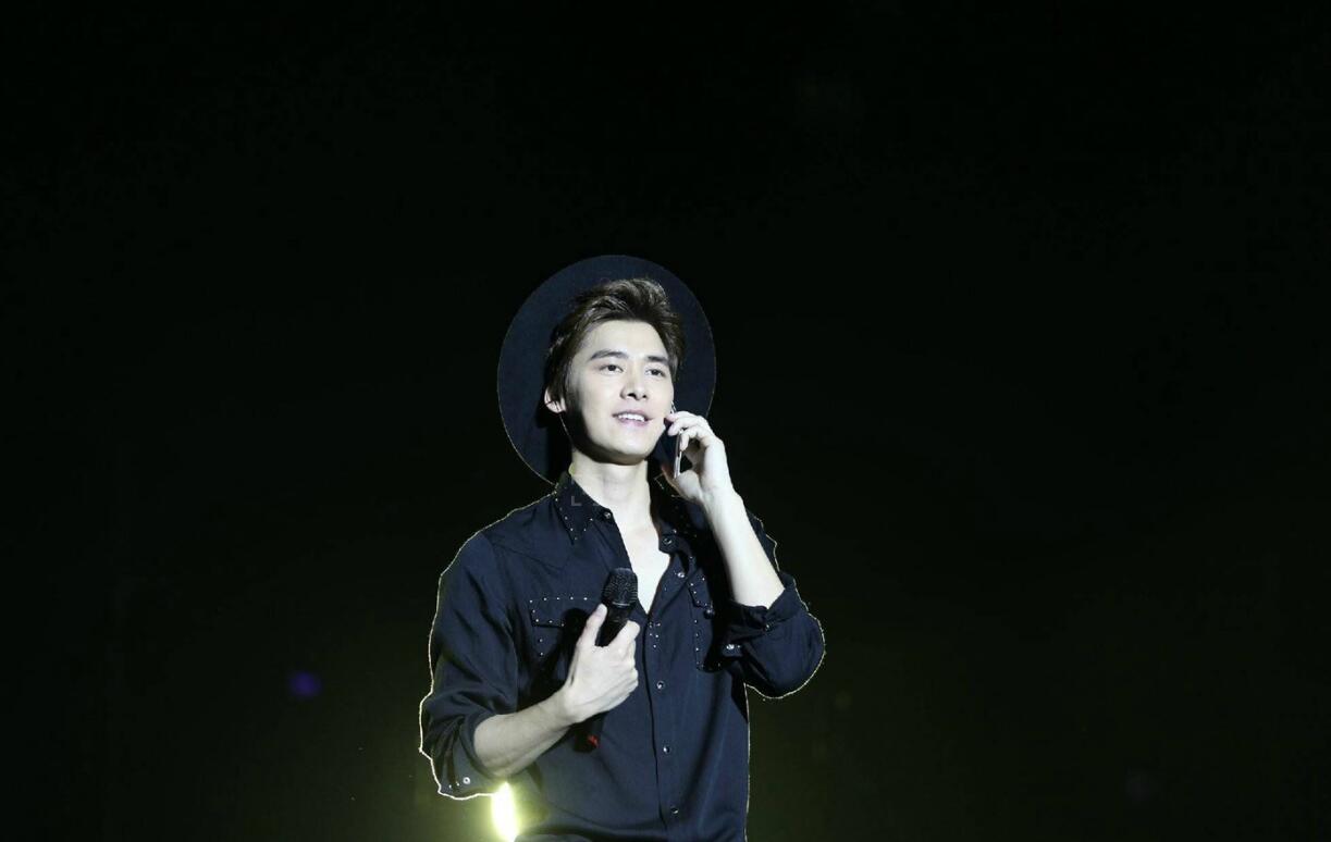 吴勉本来就憋着一股气发作不出来,而老家伙归不归却一反常态