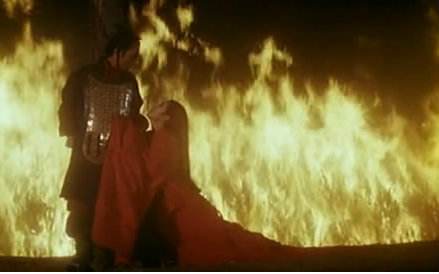 张艺谋也做过言情剧男主,这部《古今大战秦俑情》名字雷人但好看