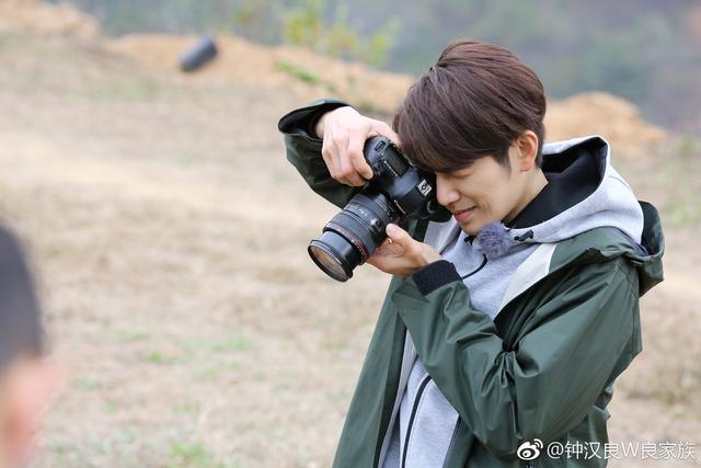 摄影师钟汉良:用镜头记录浮光掠影,分享对世界的解读