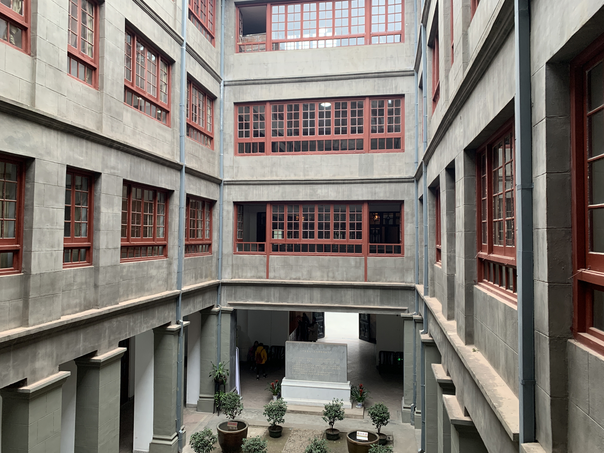 90年前的江西大旅社,现在的八一南昌纪念馆