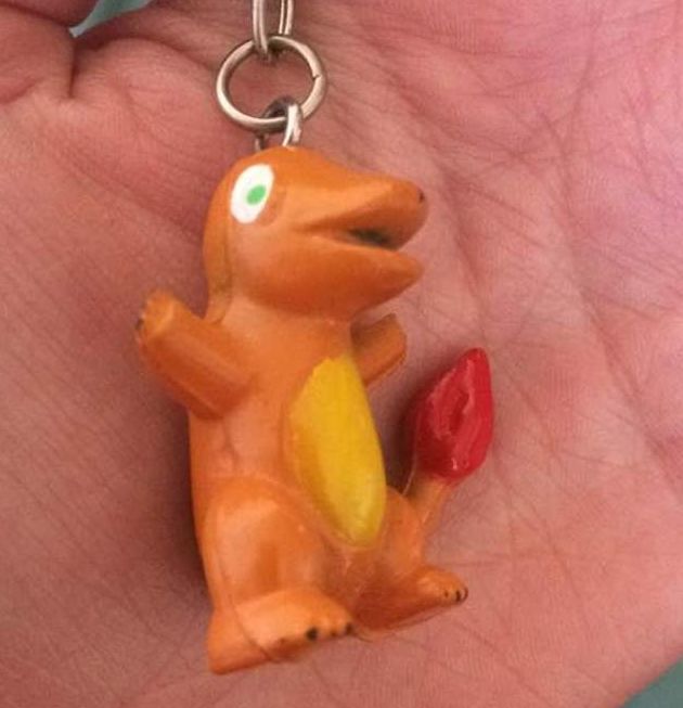 诡异山寨玩具大集合!皮卡丘跳舞似魔鬼的步伐