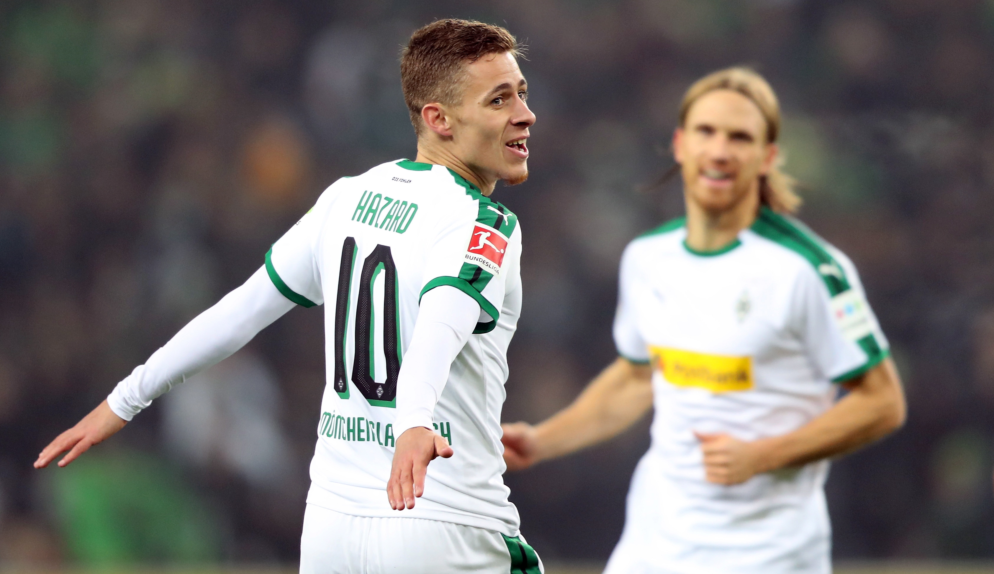 足球——德甲联赛:门兴胜汉诺威96