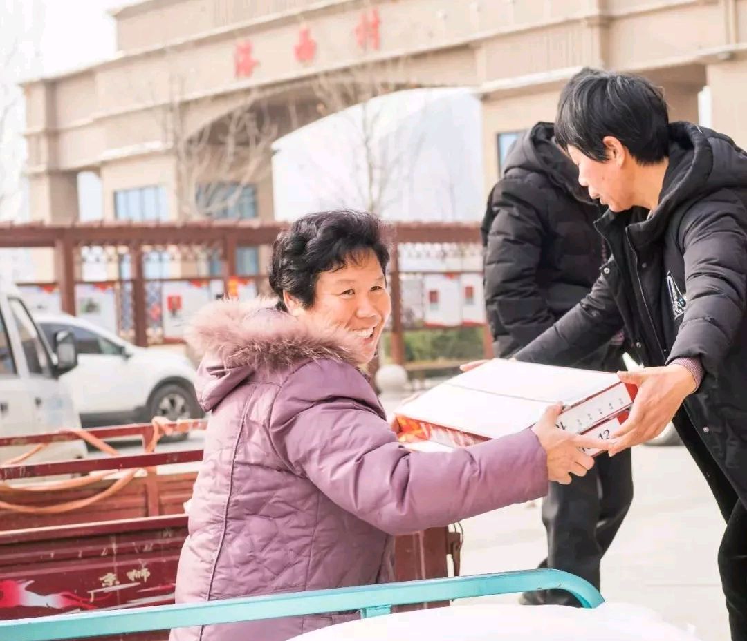 寿光洛城火烧女图片