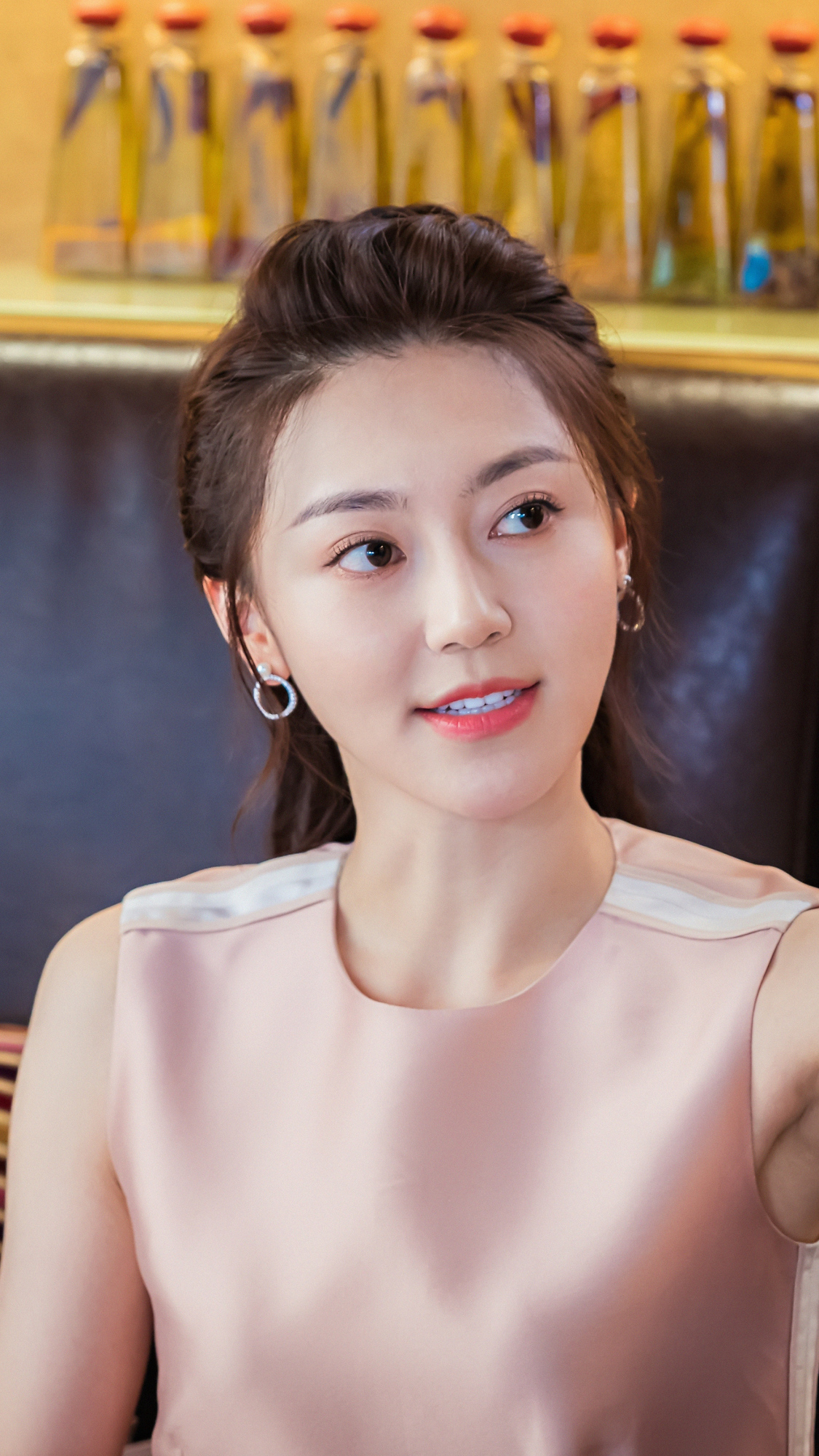 清新靓丽,优雅迷人——黄梦莹