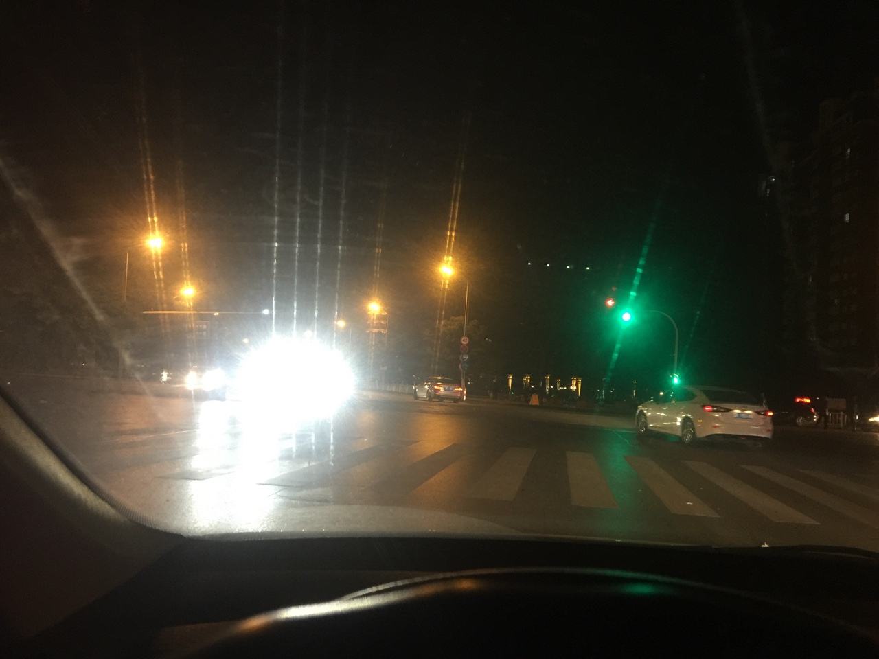 深圳晚上开车图片图片