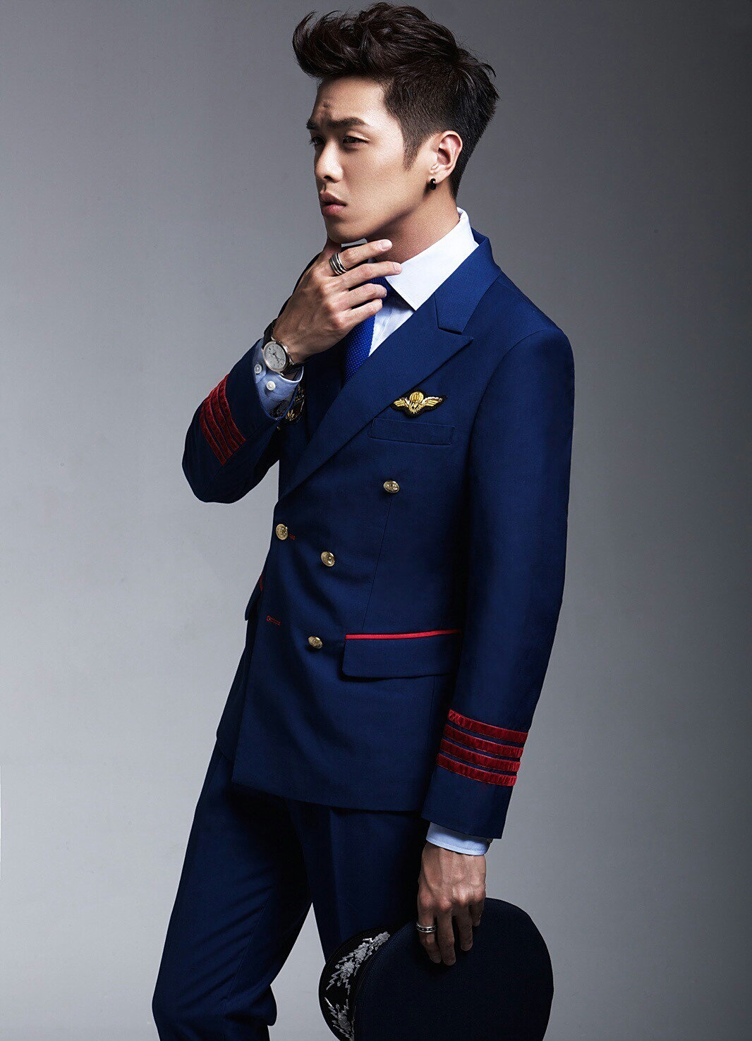 三本宠到极致的民国少帅文:一朝穿越,外企白领变成了盛七小姐!