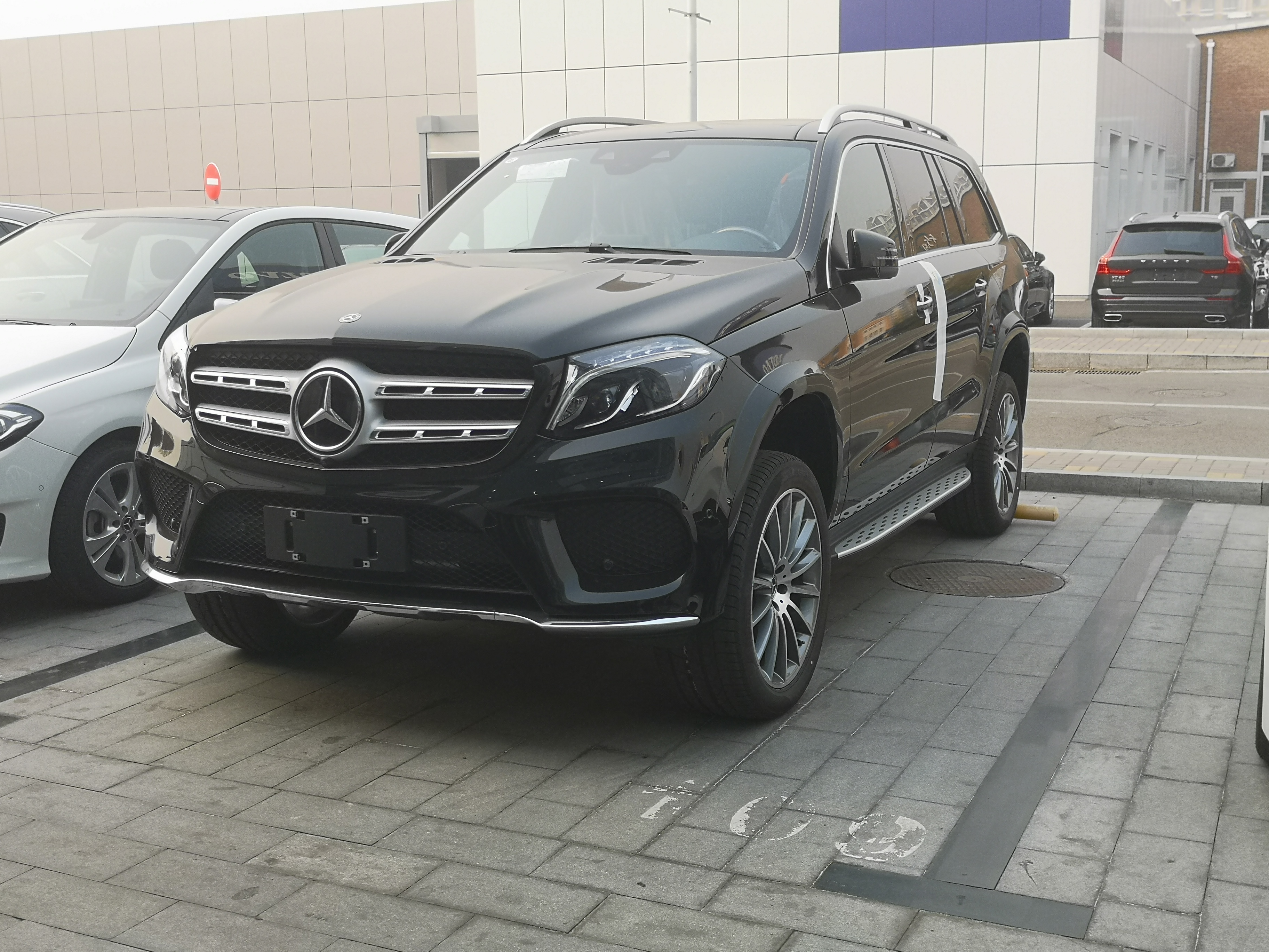 售价150万 街遇18款美规版奔驰豪车gls500