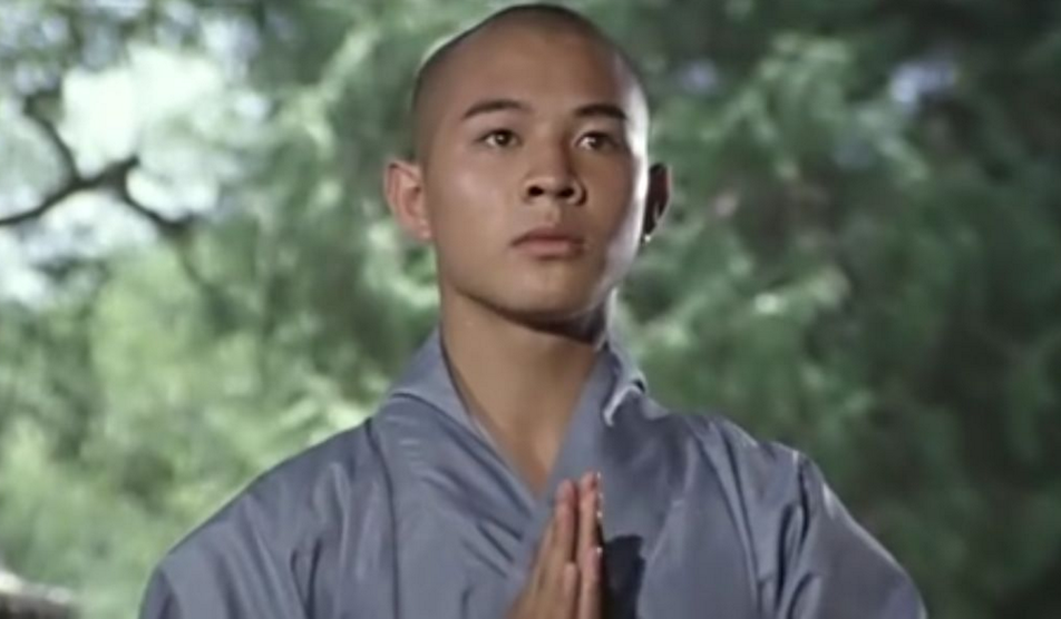 李连杰由于身高原因,差点错过电影《少林寺》