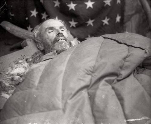 六位名人珍贵遗容照:图1为中国抗战牺牲,图5棺木至今未能下葬