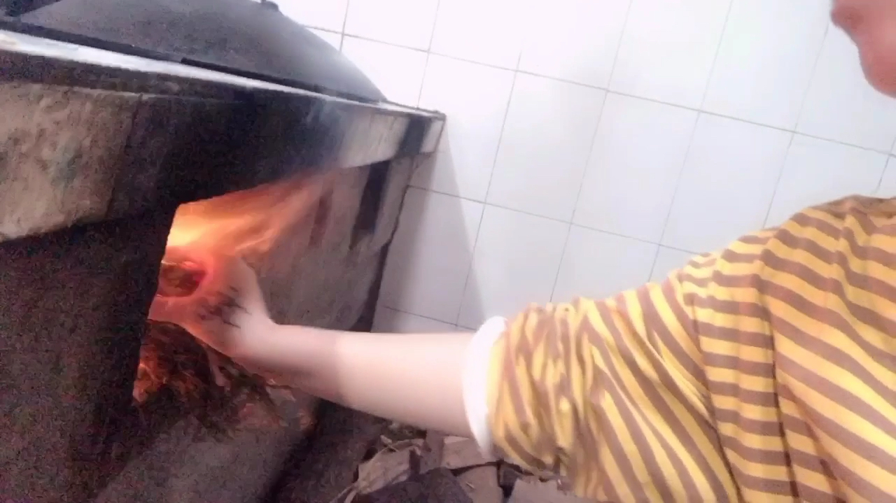 花姐爸爸明天过生日,妈妈今天做了四川什么宴席大菜想着流口水