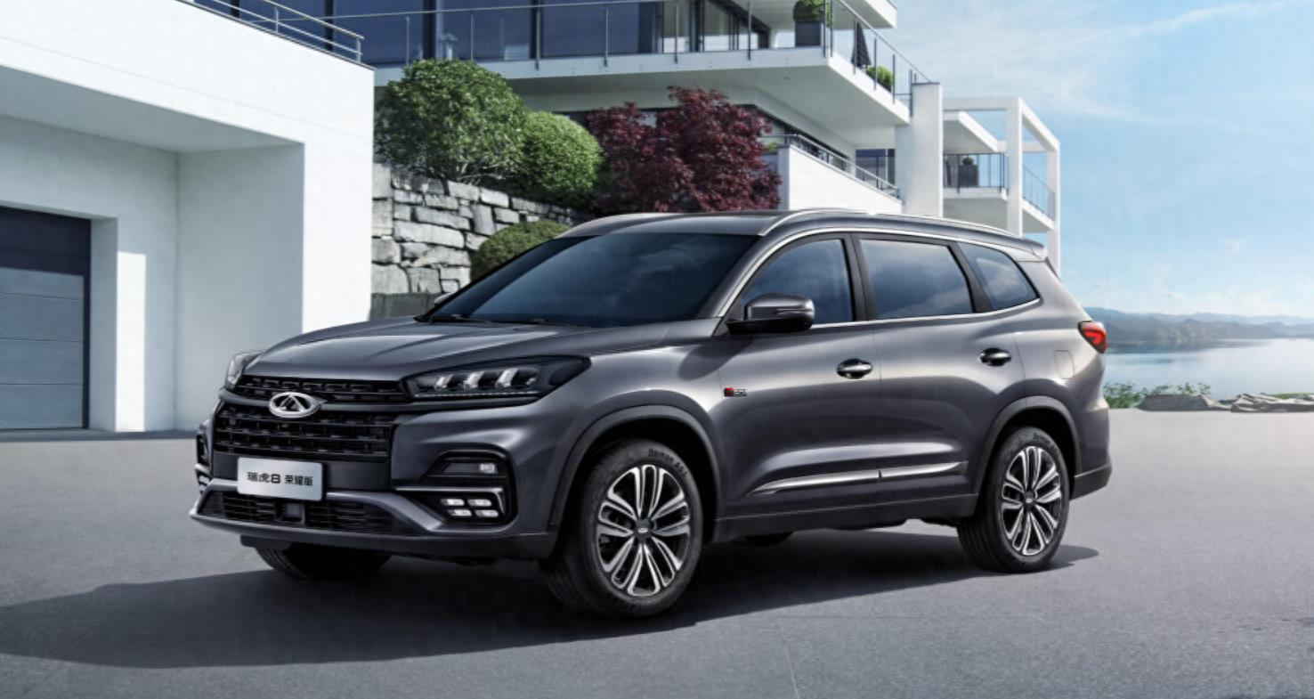 奇瑞瑞虎8荣耀版上市,后排自带"大床",仅10.99万!