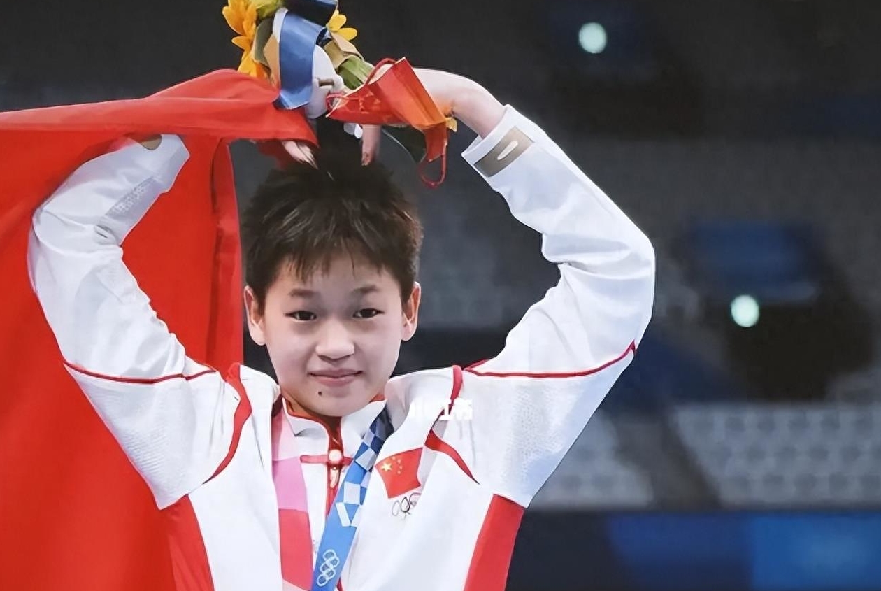 脸都不要了?邓亚萍五个字评价全红蝉夺冠,引发网友争论骂不绝口