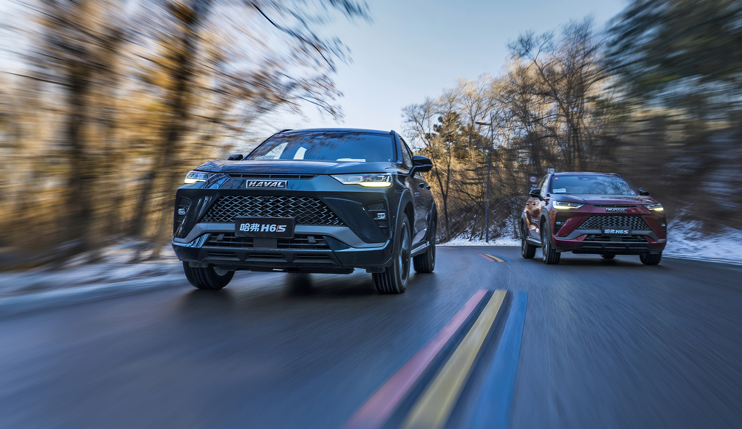 读"万卷书"战高考,行"万里路"交给潮跑利器哈弗h6s