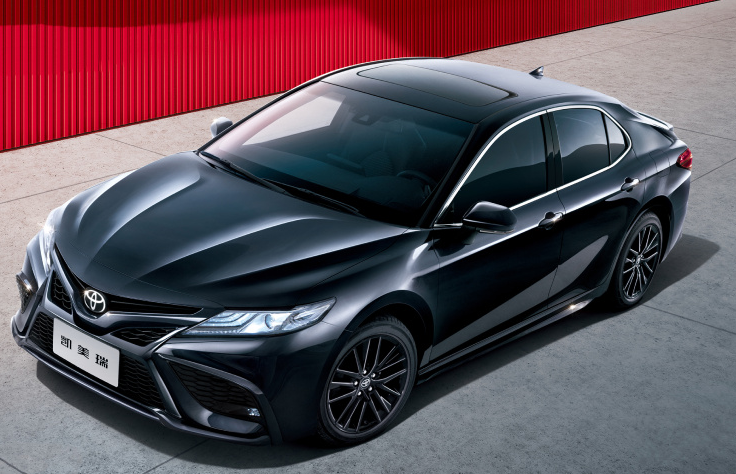 2024款丰田凯美瑞价格曝光,海外19万起,年底引入,你期待吗?